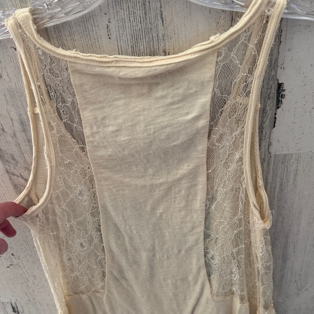 Others Follow Cream Tank Top with Green Clover Lace on sides and back. Worn once - Picture 2 of 5